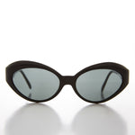 Load image into Gallery viewer, black curved cat eye women&#39;s sunglass
