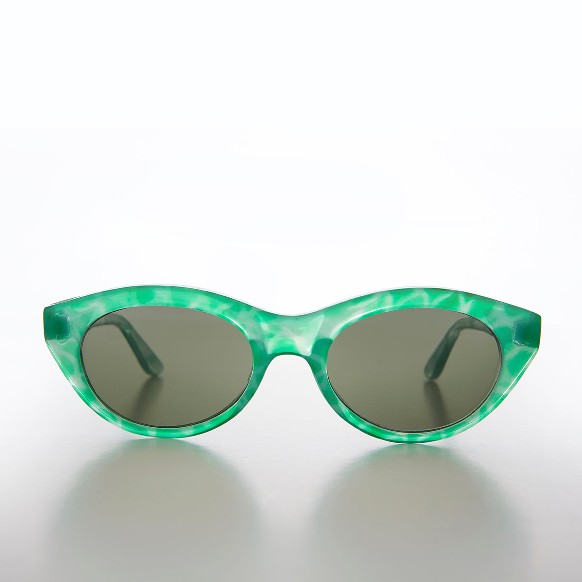 green cat eye sunglass