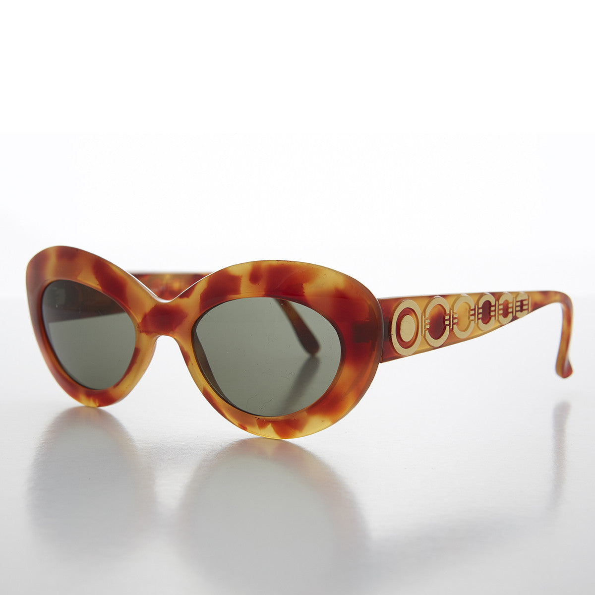 Mod Cat Eye Vintage Sunglass with Gold Temple Design