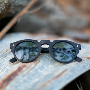 Polarized Round Edge Sunglass