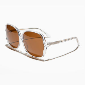 oversized women's retro sunglass with polarized lenses