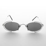 Load image into Gallery viewer, tiny 90s oval metal frame vintage sunglass
