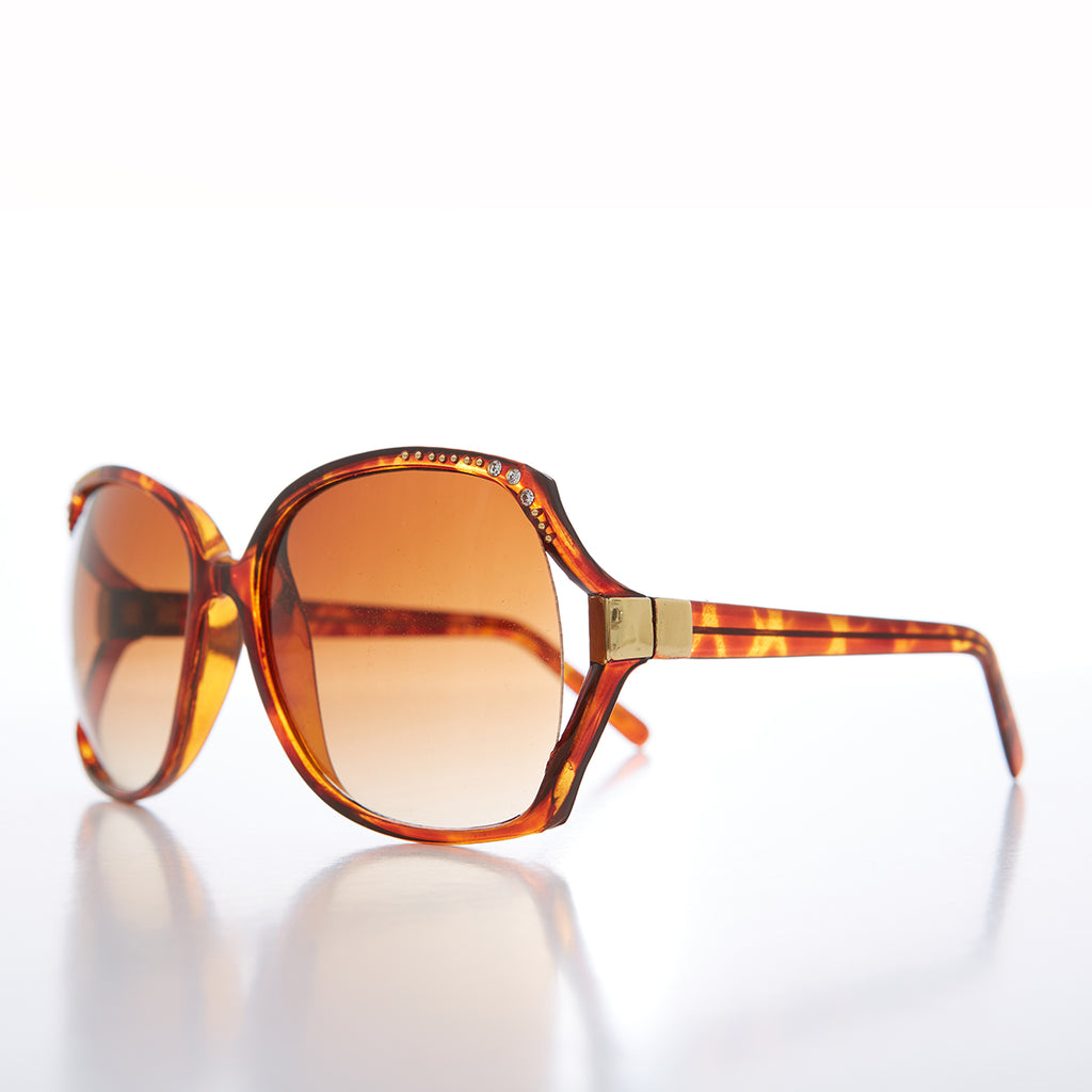 Oversized Women's Sunglass with Rhinestone 