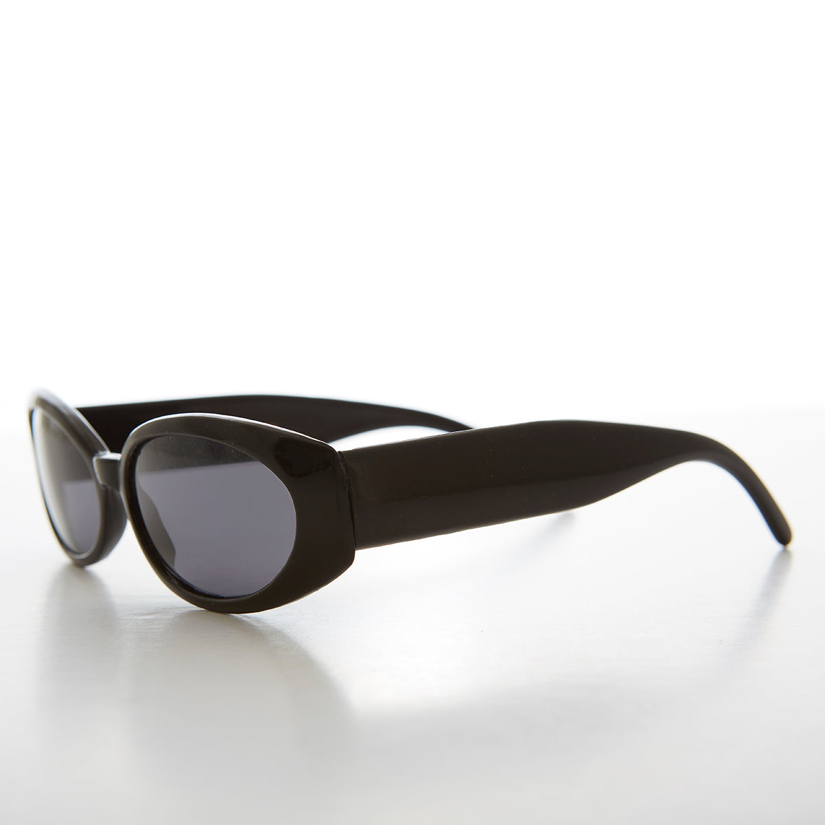 Pearl Oval Cat Eye Deadstock Sunglass 