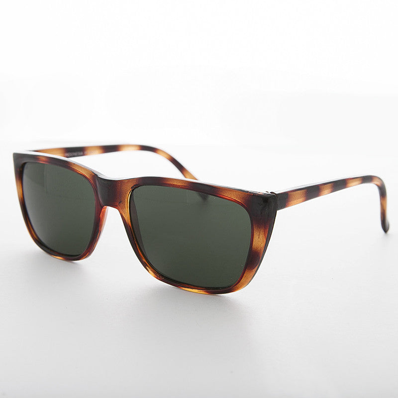 classic rectangle tortoiseshell frame vintage sunglass with glass lens