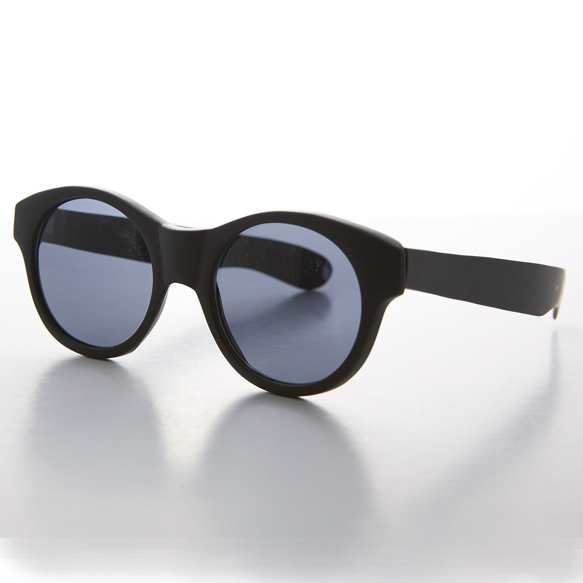 round pantos vintage sunglasses with paddle temples