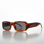 Load image into Gallery viewer, Wide Rectangle Mod Vintage Sunglass
