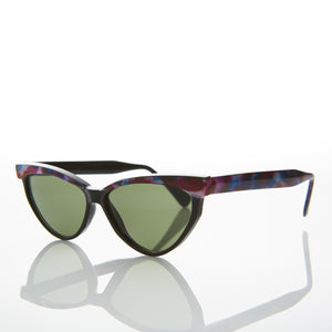 cat eye sunglass with raised browline