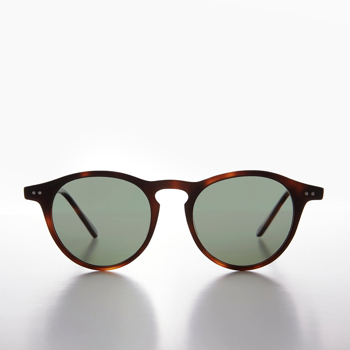 round tortoiseshell retro sunglass