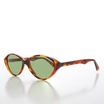 Load image into Gallery viewer, Oval Cat Eye Vintage Sunglass With Glass Lens 
