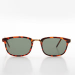 Load image into Gallery viewer, Rectangular Preppy Vintage Horn Rim Sunglass with Glass Lens
