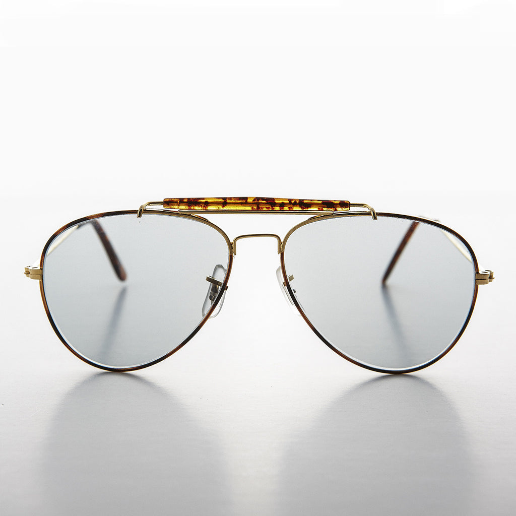 vintage aviator sunglass with Corning transition lens