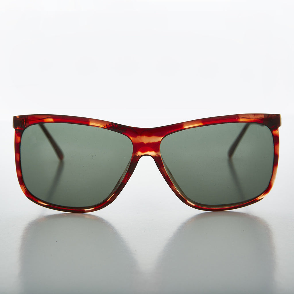 oversized square classic vintage sunglass with glass lens