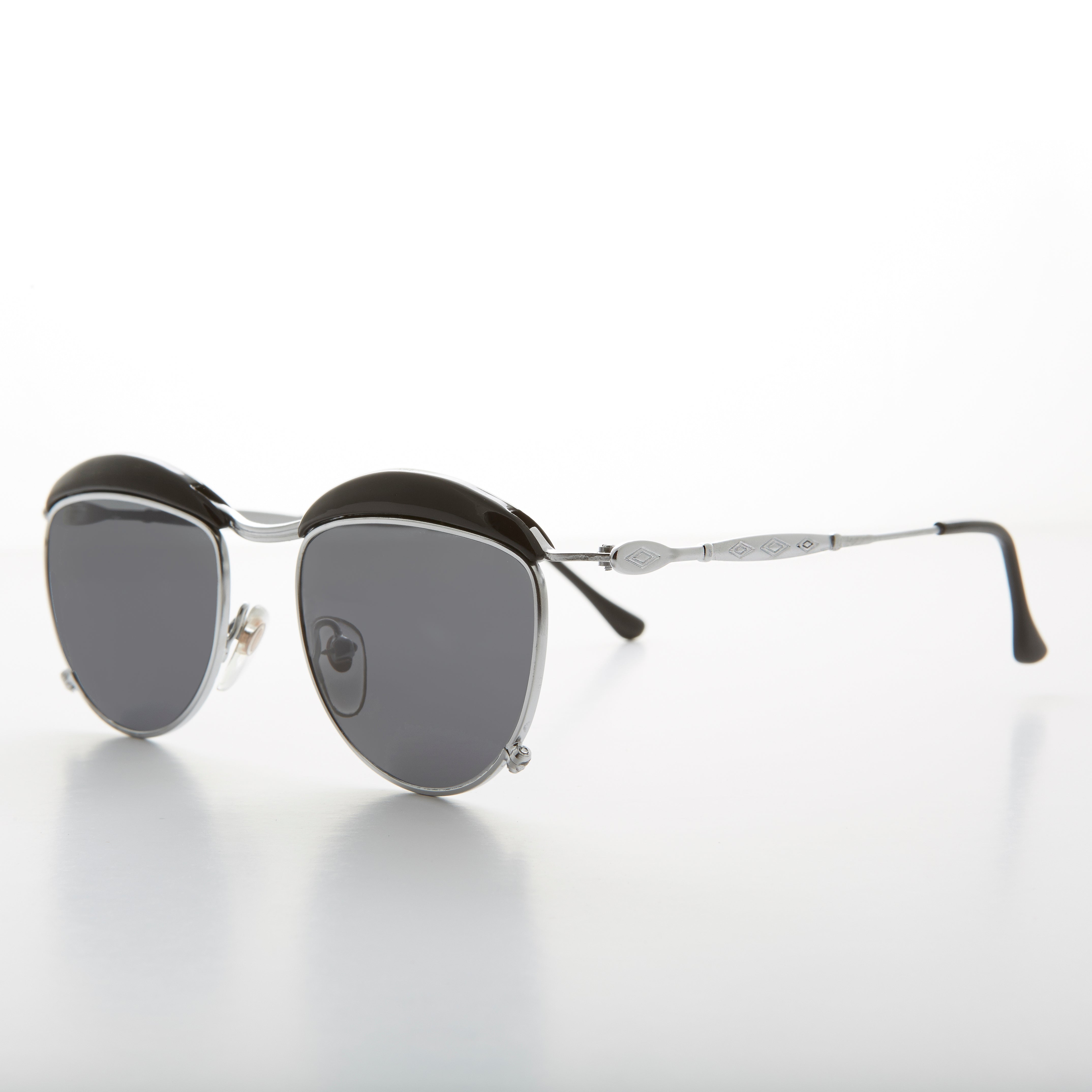 round vintage sunglasses