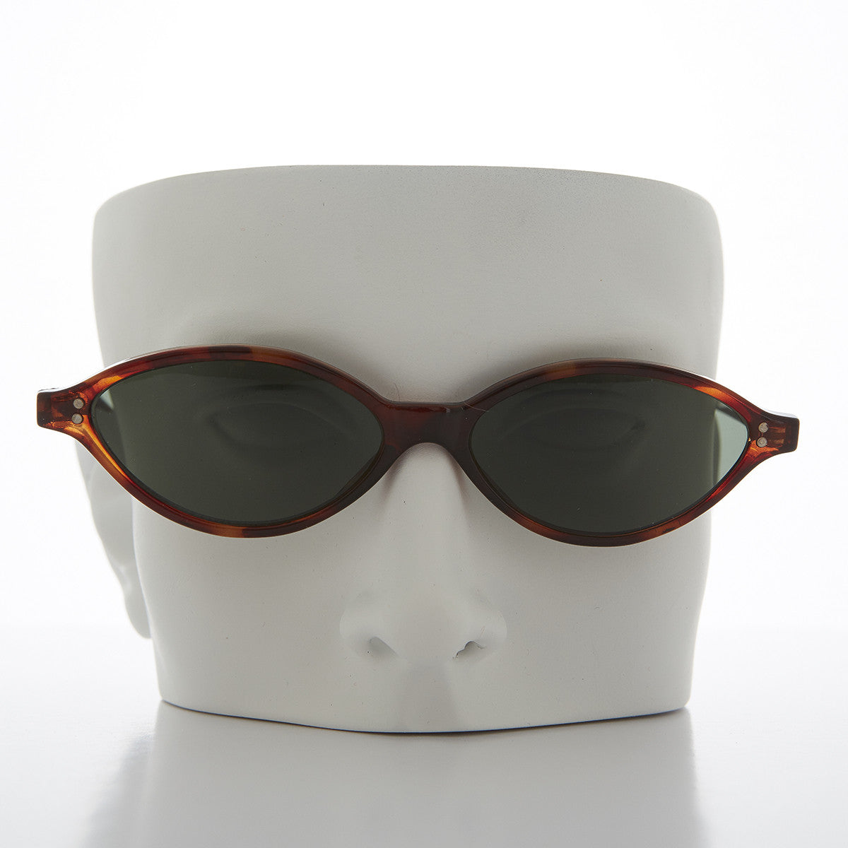 oval punk rock cateye sunglass
